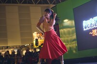 DJブースに登場した林祐衣。（撮影：中野修也）