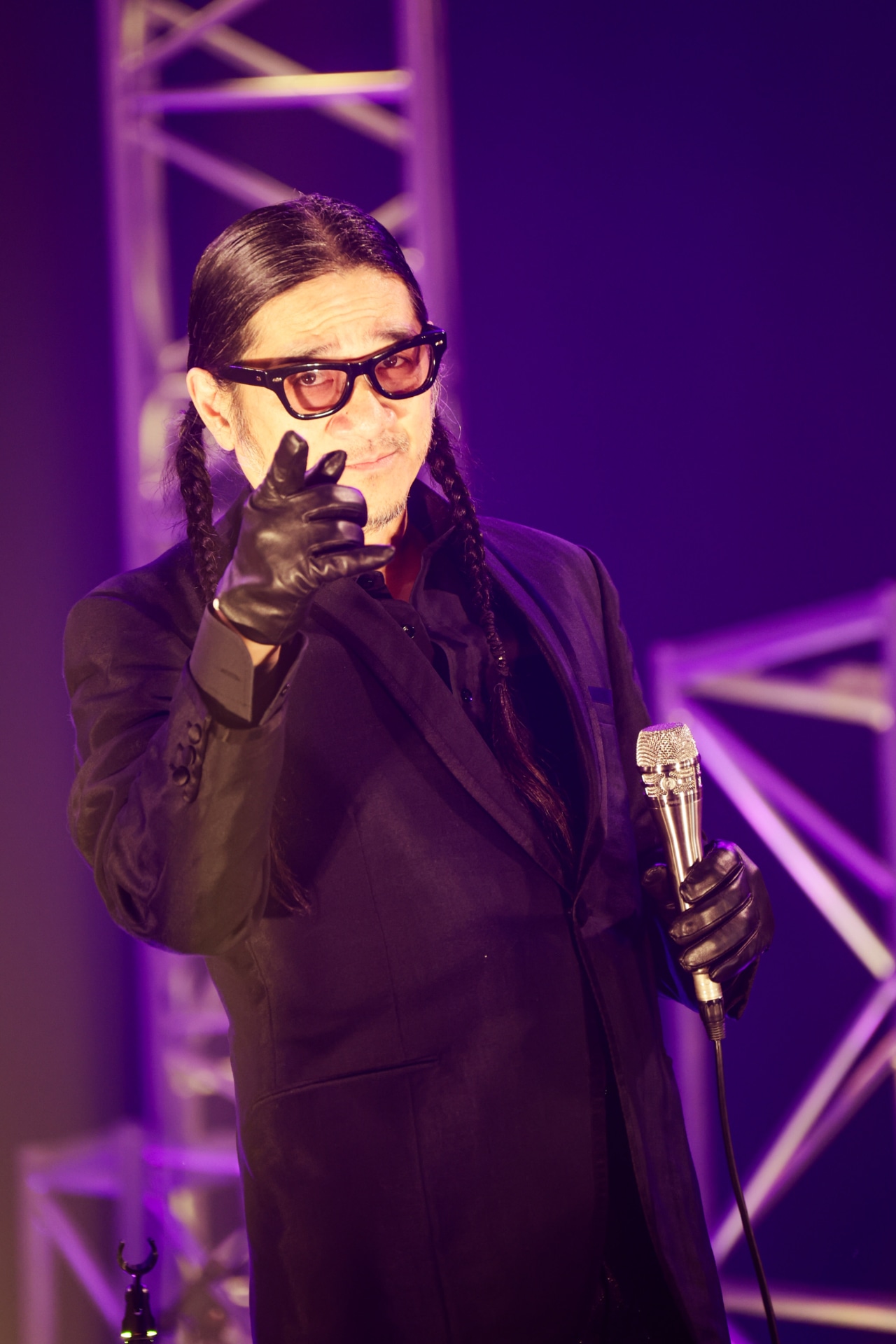 柳家睦（Vo）（撮影：平野タカシ）