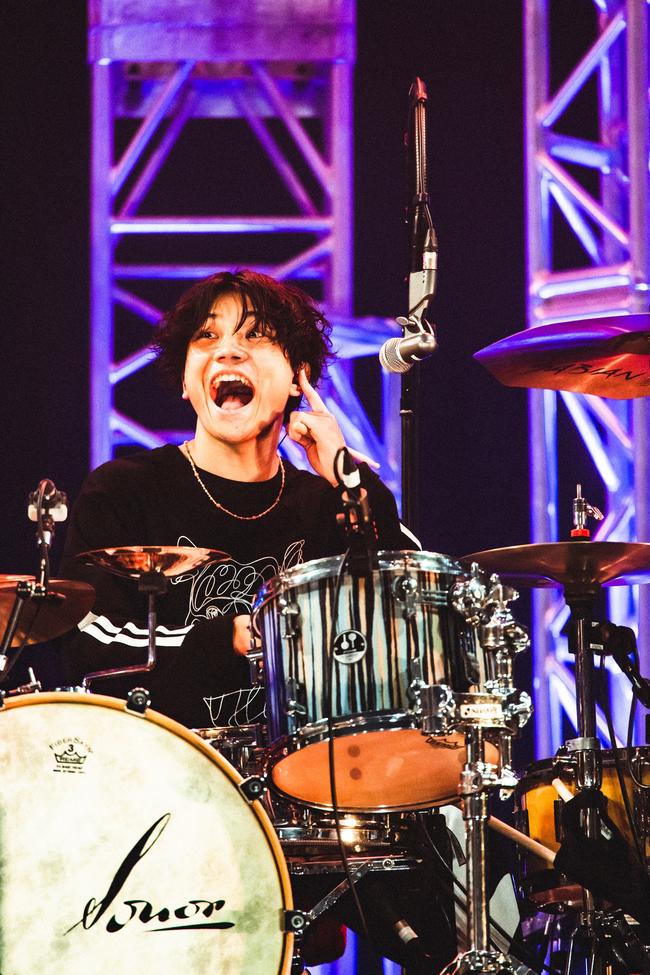 しおん（Dr / ヤングスキニー）