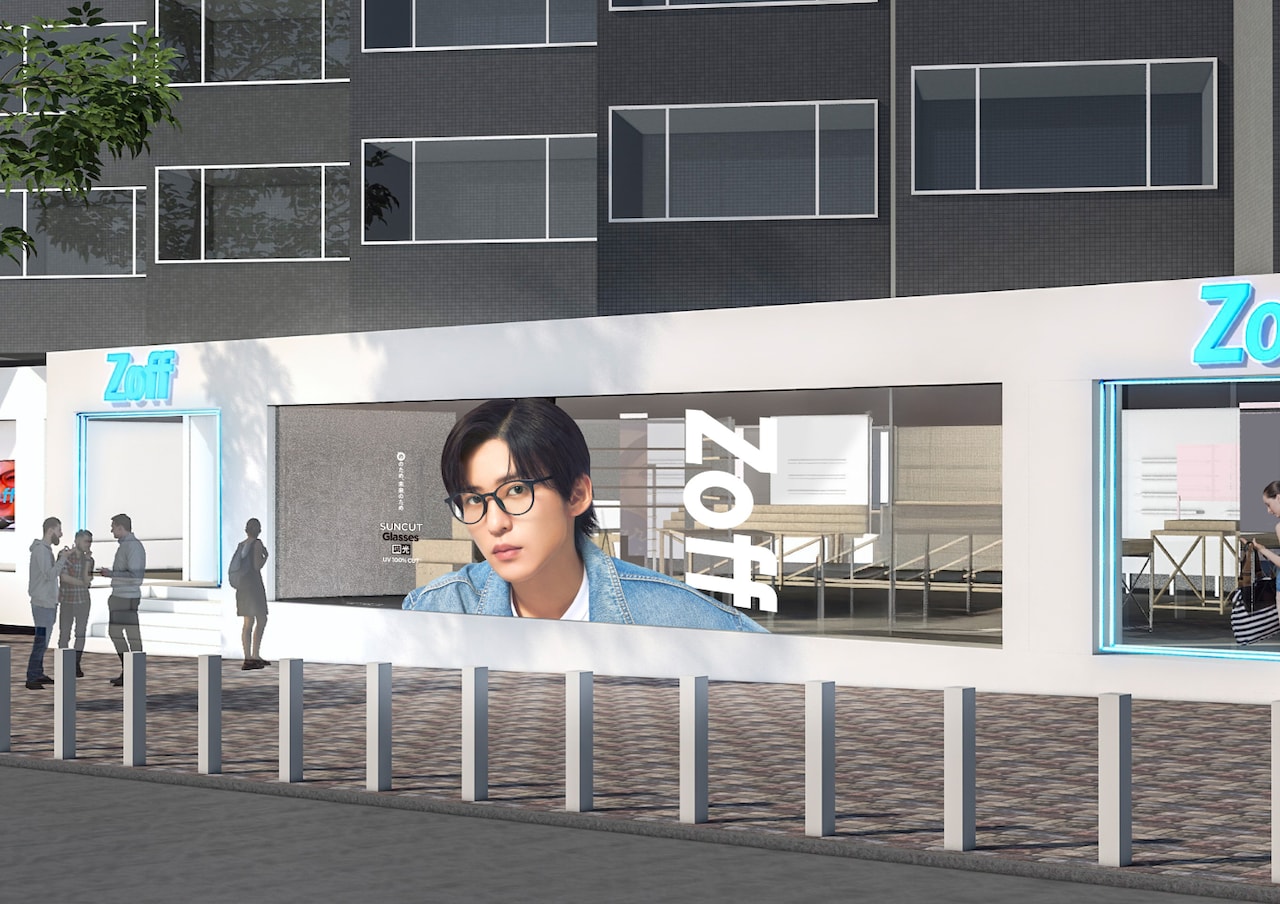 ウィンドウ装飾 - Snow Man目黒蓮の色が変わるレンズに注目、「Zoff