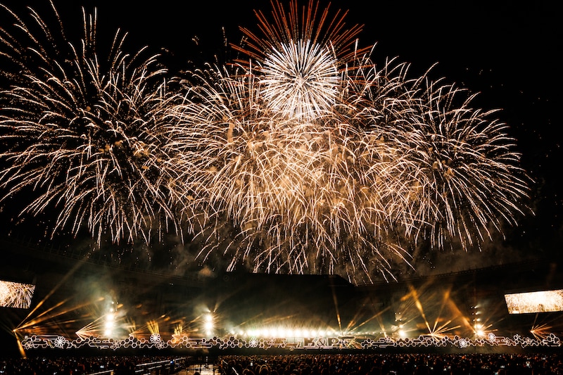 「King & Princeとうちあげ花火2025」で打ち上げられた花火。