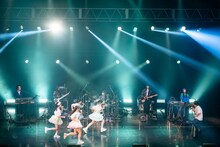 清 竜人25「KIYOSHI RYUJIN25 THE BAND LIVE」神奈川公演の様子。