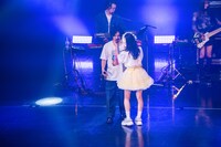 清竜人に喉輪を決める清真尋。