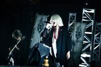 命 -mikoto-（Vo / -真天地開闢集団-ジグザグ）（撮影：釘野孝宏）