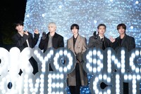 TOMORROW X TOGETHERが東京ドームシティ点灯式に、ラクーアのスパに興味津々