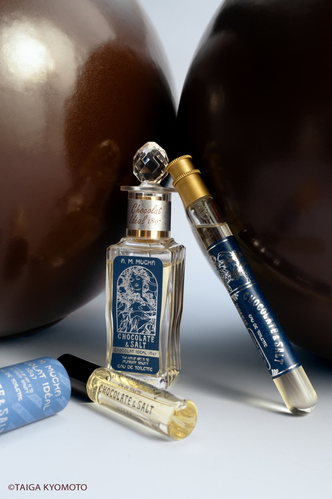 京本大我が撮り下ろした「CHOCOLAT IDÉAL -2025 Holiday Collection-」ビジュアル。