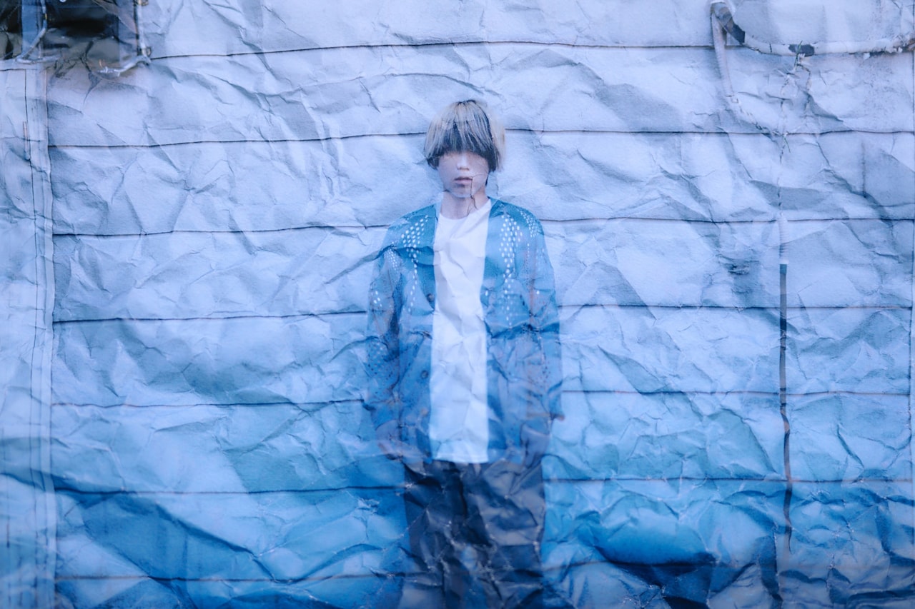 シンガーソングライター・くがあくた、第1弾シングル「おやすみ世界！」のMV公開