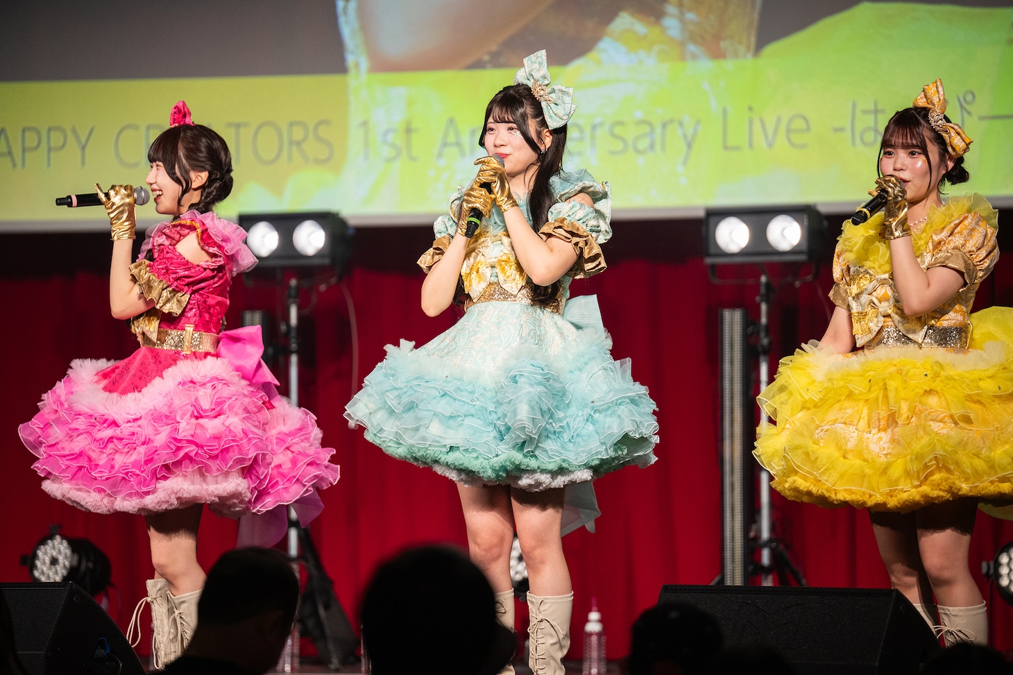 「HAPPY CREATORS 1st Anniversary Live -はっぴー創造記念日！-」の様子。