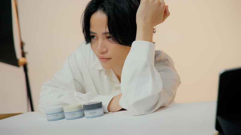 CM撮影に挑む菊池風磨。