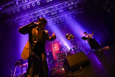 さらさ「Salasa Thinking of You Tour 2025」Spotify O-EAST公演の様子。（撮影：岸田哲平）