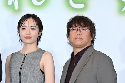 左から森田望智、三木孝浩監督。