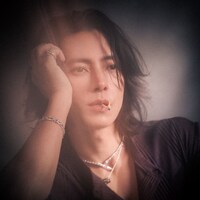 山下智久が新曲「The Artist」リリース、韓国の音楽プロデューサーPdogg提供