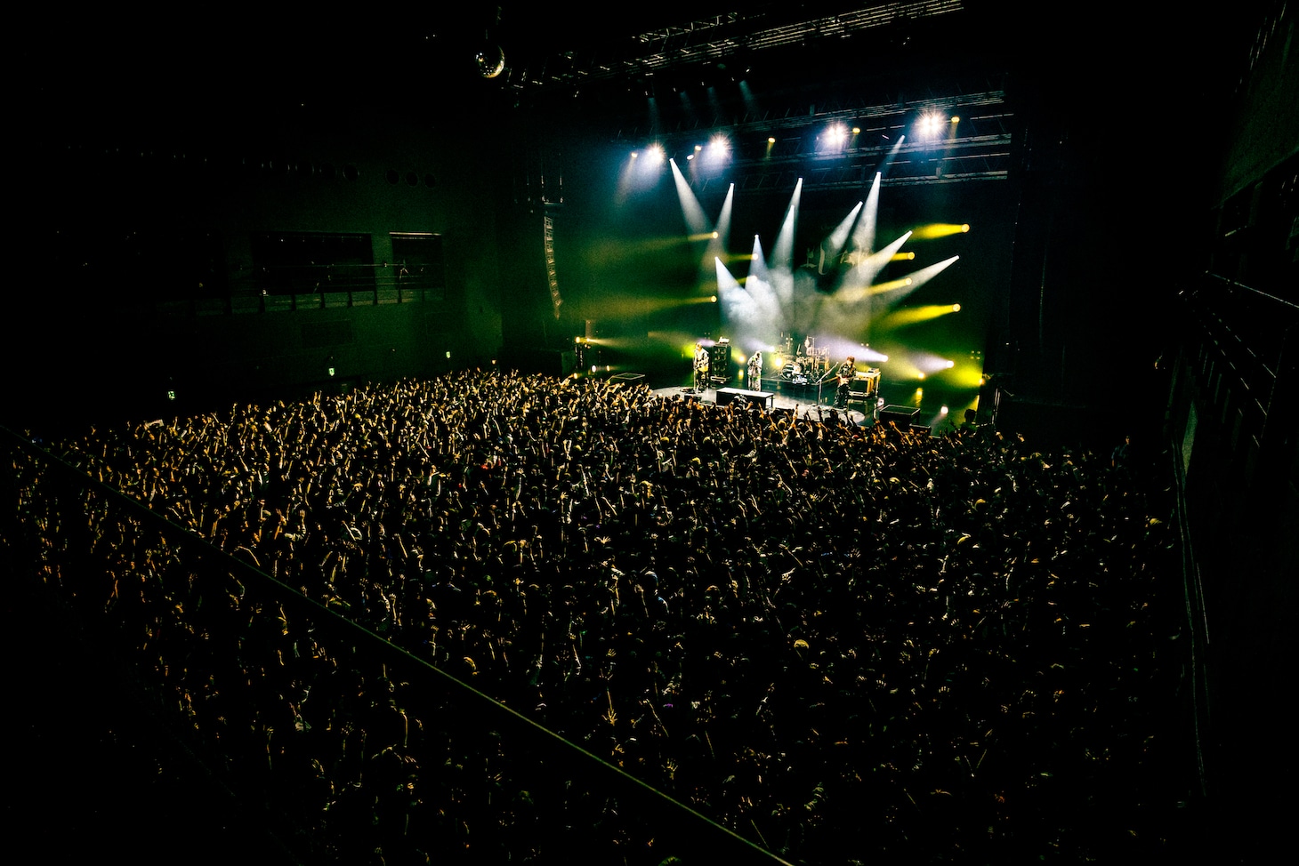Chevon「よしなに～全国編～」Zepp Haneda（TOKYO）公演の様子。（撮影：タカギユウスケ）