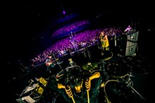 Chevon「よしなに～全国編～」Zepp Haneda（TOKYO）公演の様子。（撮影：タカギユウスケ）