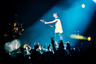 オオノタツヤ（B）（撮影：タカギユウスケ）