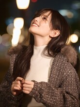 超ときめき♡宣伝部・菅田愛貴が見せる大人びた姿、SNIDELのホリデーコレクションで