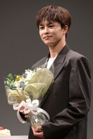 ドラマ「こころ」監督が称えた草川拓弥の「きれいな心」誕生日前日の祝福に「31歳も素敵な映像の世界に」