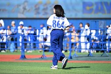 背番号「864」を背負った山口陽世。