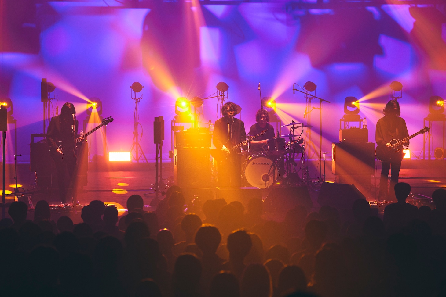 「The Novembers 結成20周年記念公演『Your November』」の様子。（Photo by Yosuke Torii）