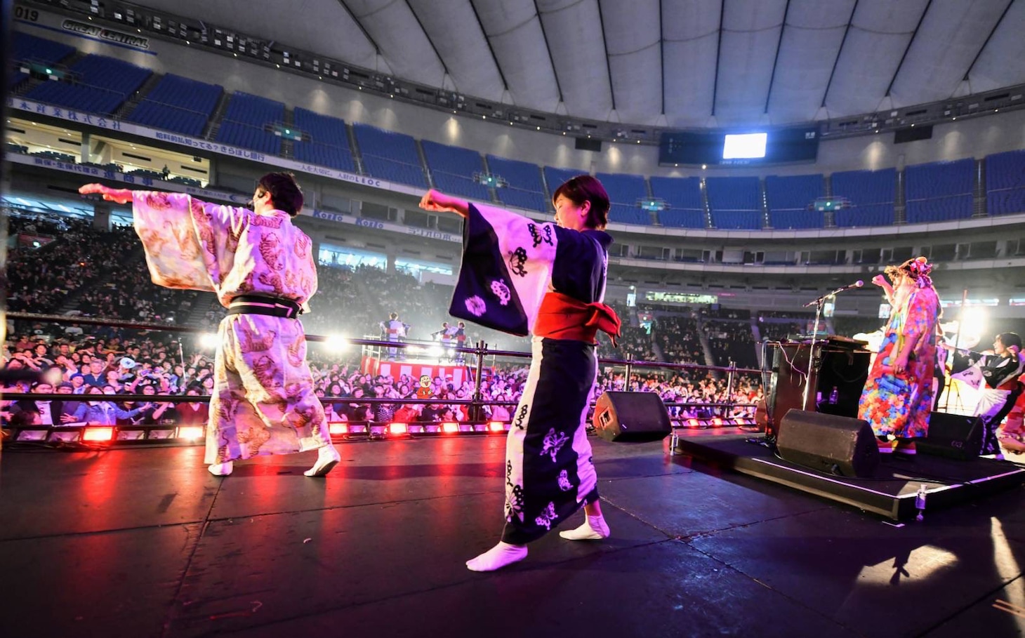 2023年1月に東京・東京ドームで行われた盆踊りフェス「ふるさと祭り『踊らナイト』」を楽しむキニナル君。