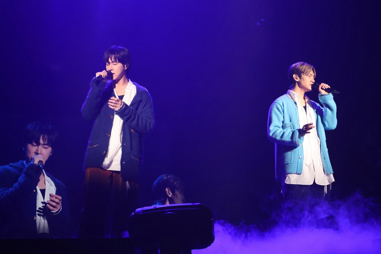 東方神起 FC EVENT Bigeastrain 2025 フーディ 東方神起 オフィシャルウェブサイト