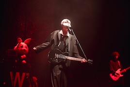WurtS、ロックとデジタルの融合を突き詰めたホールツアー閉幕