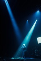 「WurtS CONCERT HALL TOUR II -DIGITAL LOVE-」の様子。（撮影：小杉歩）