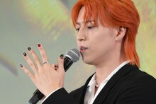 超特急タカシ、小指に“8”の字刻み「ネイルオブザイヤー」受賞！「ネイルは自由に表現ができるアート」