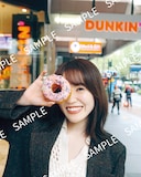 松田里奈（櫻坂46）1st写真集「まつりの時間」タワーレコード特典のポストカードサンプル画像。（撮影：北浦敦子）