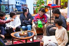 和やかな空気のtimeleszメンバー。©日本テレビ