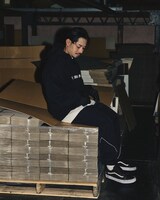 ZORNとVANSのコラボコレクション第2弾発売、テーマはワークウェアと軍手