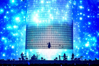 「Ado DOME TOUR 2025『よだか』」東京・東京ドーム公演の様子。（Photo by Viola Kam［V'z Twinkle］）