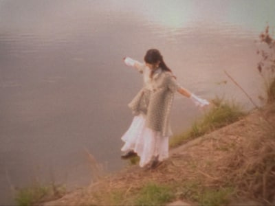 Daoko「Rhythm in the Sunset」ミュージックビデオより。