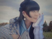 Daoko「Rhythm in the Sunset」ミュージックビデオより。