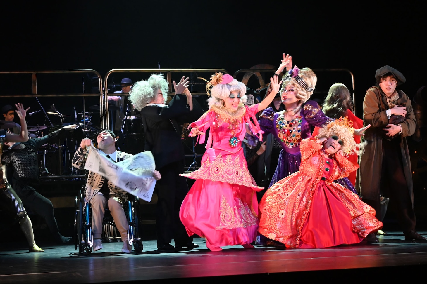 バロックマダムズたち。