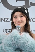 「UGG 銀座松屋通り オープンイベント」に出席した百田夏菜子（ももいろクローバーZ）。
