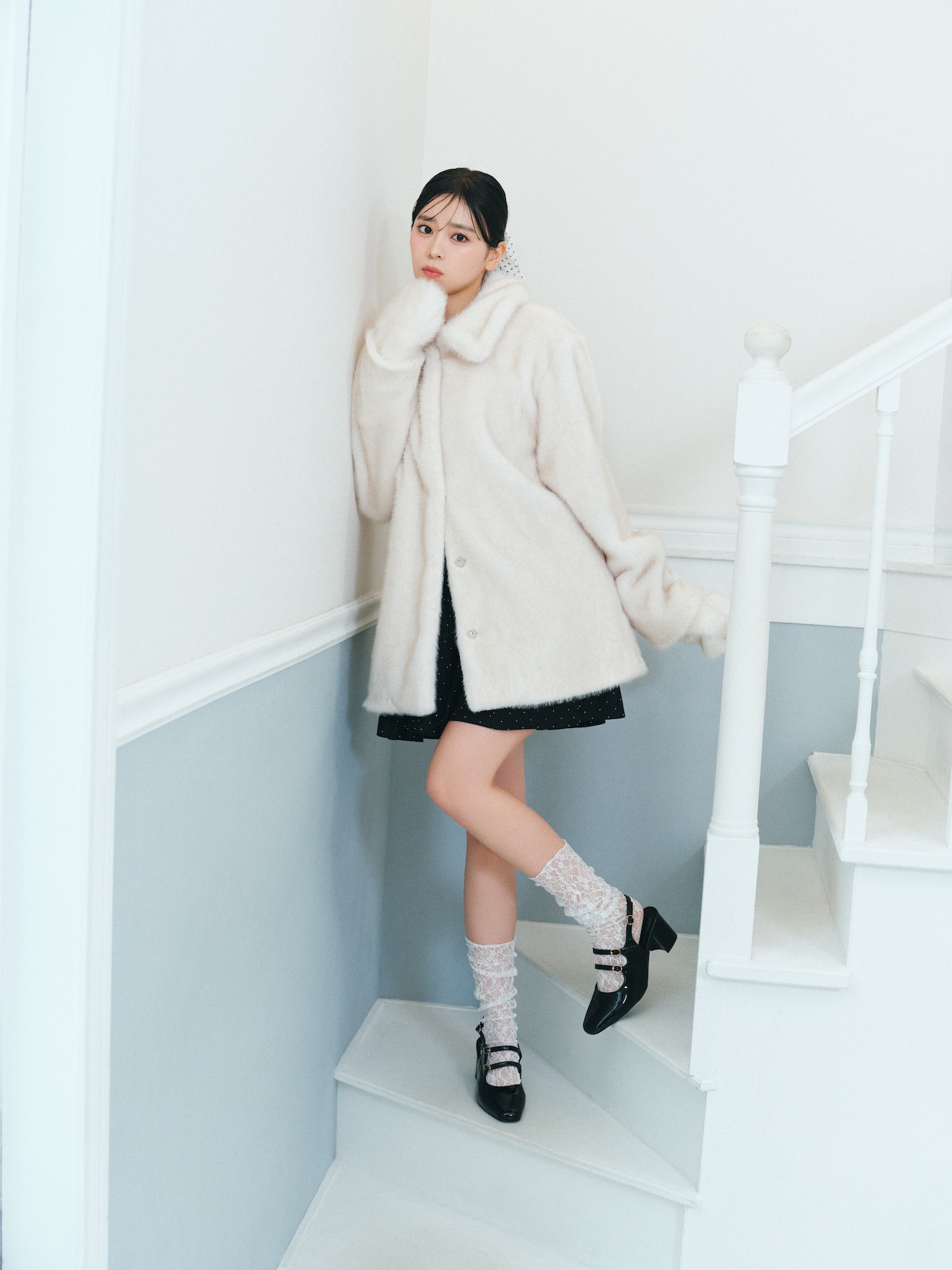 Heatherのアイテムを着用した坂井仁香（超ときめき♡宣伝部）。