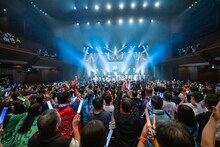 「ライブナタリー “私立恵比寿中学 × Juice=Juice”」の様子。