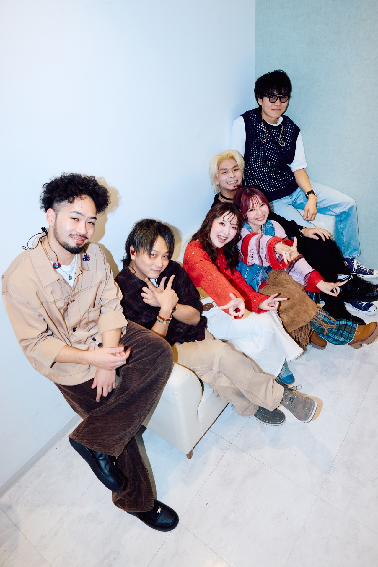 Furui Rihoとバンドメンバー。（Photo by nakata tatsuki）