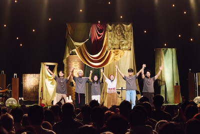 Furui Rihoとバンドメンバー。（Photo by nakata tatsuki）