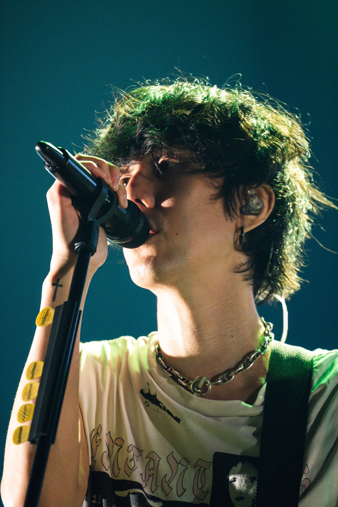 野田洋次郎（Vo, G, Piano / RADWIMPS）（Photo by Takeshi Yao