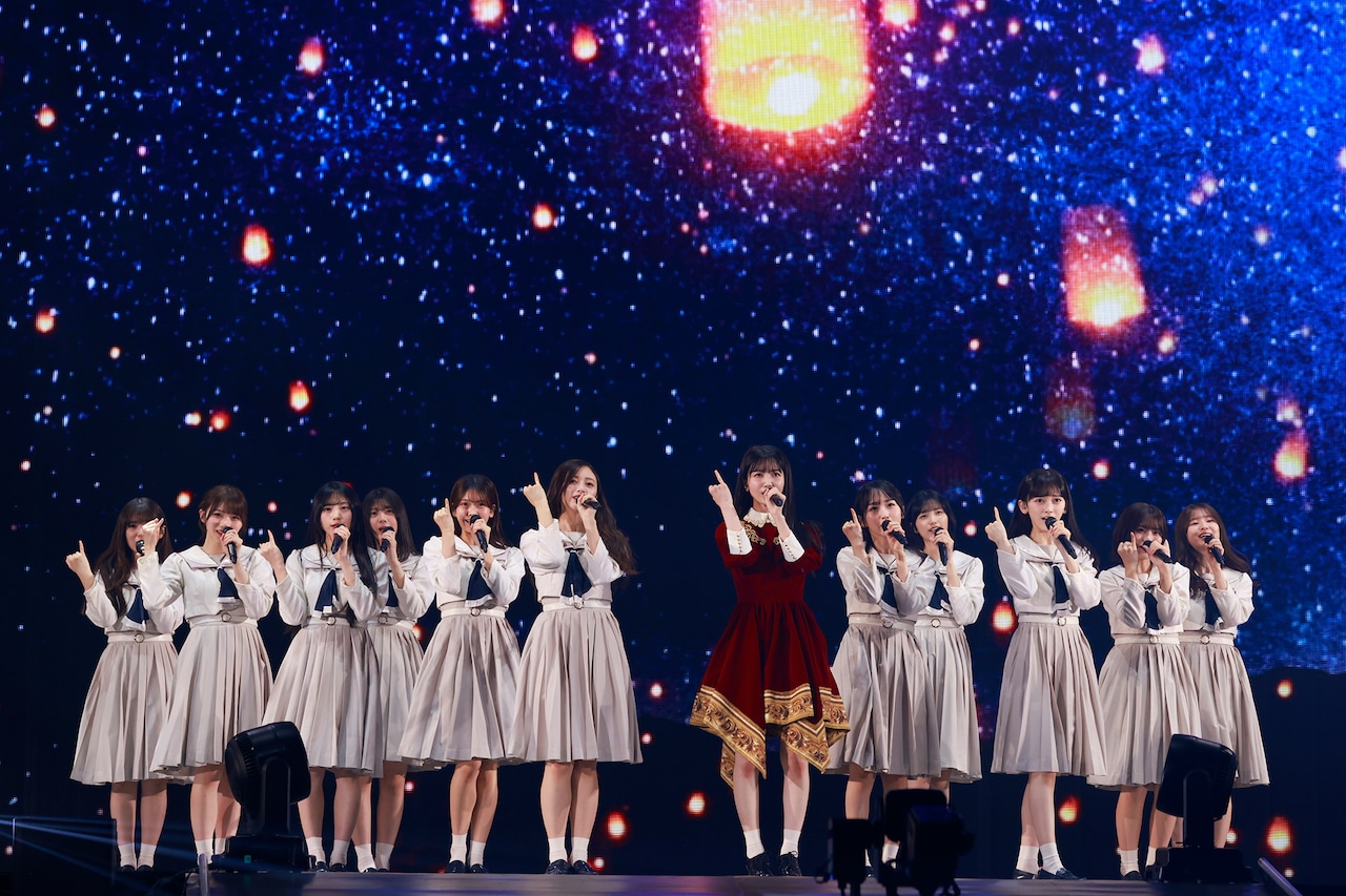 久保史緒里と5期生。（撮影：鈴木健太［KENTA Inc.］） - 乃木坂46久保