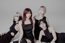 ExWHYZ。右上がmayu。