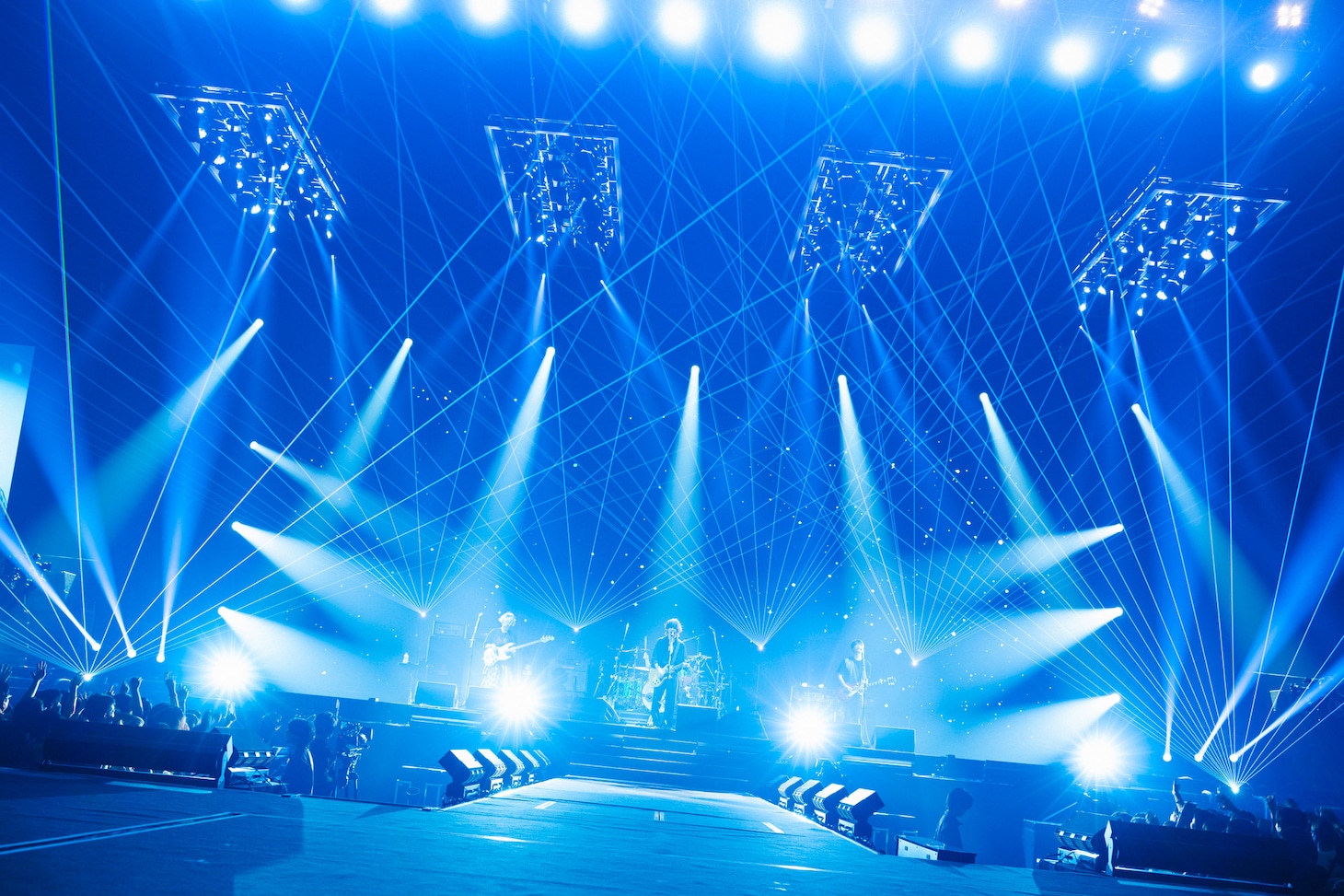 BUMP OF CHICKENのライブの様子。（撮影：太田好治）