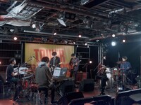 蓮沼執太チーム「TEAM」リリース記念イベントの様子。（撮影：永田崚）