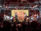 蓮沼執太チーム、初アルバム携えインストアライブで熱演「いい汗かいたね」