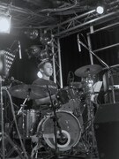 イトケン（Dr）（撮影：永田崚）