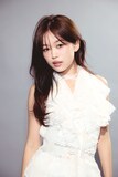 21歳のYUNA。「ガルバト -GIRLS BATTLE AUDITION-」を経て“E-girlsの復権”を掲げるCIRRAのメンバーに。