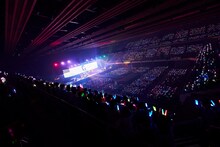 「≠ME 特別公演 2025」の様子。©YOANI