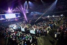 「≠ME 特別公演 2025」の様子。©YOANI